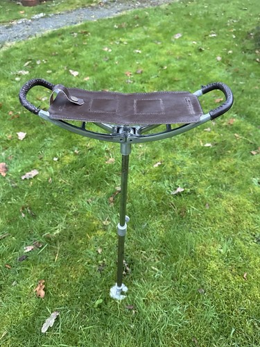 Extendable shooting stick - extendable, seat