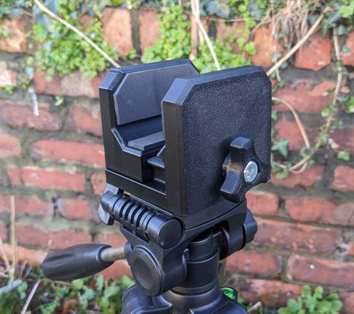 Shooting rifle saddle for slim - shooting,